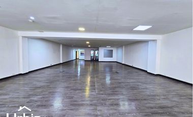 Arriendo Bodega de 450 m² en Centro Empresarial Av 68 con Calle 80