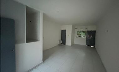 El Prado - Casa de tres pisos en venta. Barranquilla