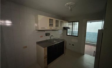 El Prado - Casa de tres pisos en venta. Barranquilla