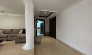 Lujoso apartamento amoblado en arriendo Riomar