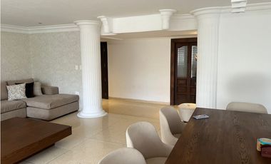 Lujoso apartamento amoblado en arriendo Riomar