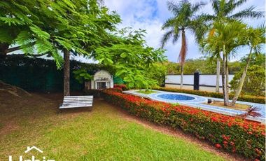 Casa Campestre y Casa de juegos en lote de 1770 m² en Verdesol, Melgar