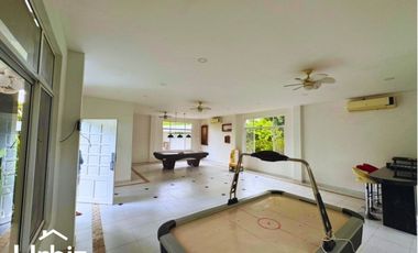 Casa Campestre y Casa de juegos en lote de 1770 m² en Verdesol, Melgar