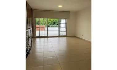Casa en Venta 165 m², 3 Niveles Gran Ubicación en Pereira