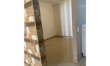 Casa en Venta 165 m², 3 Niveles Gran Ubicación en Pereira