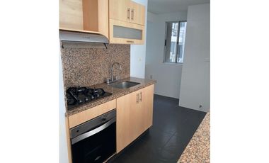 VENDO SOMBRA  APARTAMENTO VILLA CAROLINA  MIRADOR DL PARQUE 69 MTS