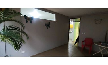 Casa de 128 M2 en conjunto en 330 mill negociables en La Mesa Cund
