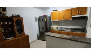 Casa de 128 M2 en conjunto en 330 mill negociables en La Mesa Cund