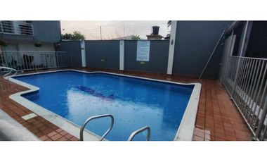 Casa de 128 M2 en conjunto en 330 mill negociables en La Mesa Cund