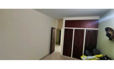 Casa de 128 M2 en conjunto en 330 mill negociables en La Mesa Cund