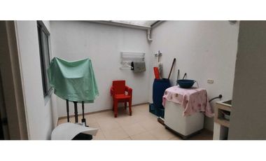 Casa de 128 M2 en conjunto en 330 mill negociables en La Mesa Cund