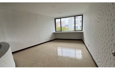 Casa Comercial Maraya