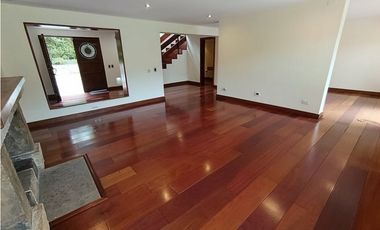 Casa en arriendo Yerbabuena