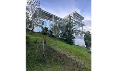 CASA CAMPESTRE EN VENTA EN MEDIO DAPA 600M2 AL