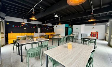 Local (piso 2) en arriendo sector Salento (Tercer piso con vivienda)