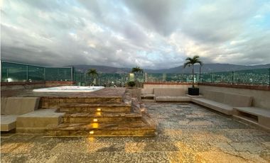 Apartamento en Arriendo Amoblado en Laureles