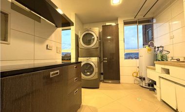 Apartamento en Arriendo Amoblado en Laureles