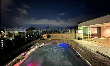 Apartamento en Arriendo Amoblado en Laureles