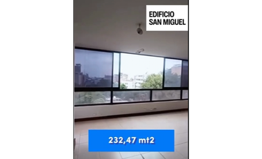 EDIFICIO SAN MIGUEL AL LADO DE LA GOBERNACIÓN EXCELENTE UBICACIÓN