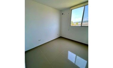 Alquilo casa en urbanizacion Piamonte vía Salitre