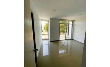 Alquilo casa en urbanizacion Piamonte vía Salitre