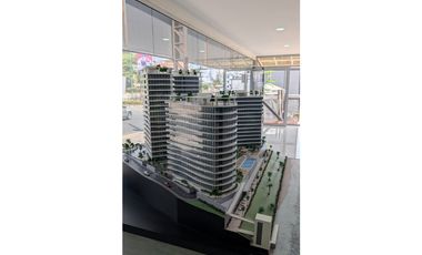 Se vende hermoso departamento con vista al mar Grand Bay Manta.