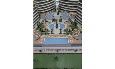 Se vende hermoso departamento con vista al mar Grand Bay Manta.