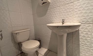 AV. MANQUEHUE, COLON, LOCAL ARRIENDO