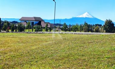 PARCELA EN LOS ULMOS DE MOLINO VIEJO. VISTA VOLCANES.