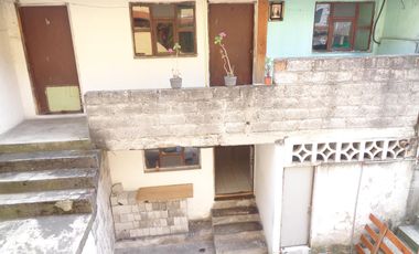 Casa con varios Departamentos de Venta sector Ferroviaria Media