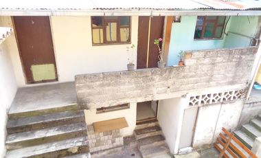 Casa con varios Departamentos de Venta sector Ferroviaria Media