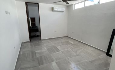 Casa en Renta en Campeche Privada Lomas de las flores 2