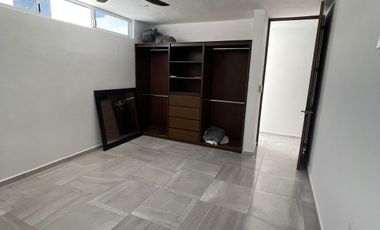 Casa en Renta en Campeche Privada Lomas de las flores 2