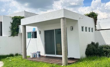 Hermosa casa en venta Juriquilla