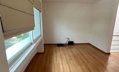 Hermosa casa en venta Juriquilla