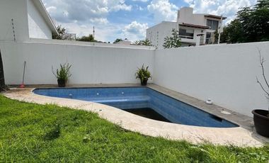 Hermosa casa en venta Juriquilla