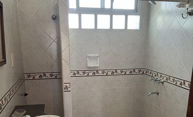 Casa  de campo- 3 dormitorios - Living- Cocina comedor- dependencias! imperdible! Sobre lote de 2500m2- Financiada!!