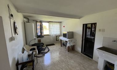 Casa  de campo- 3 dormitorios - Living- Cocina comedor- dependencias! imperdible! Sobre lote de 2500m2- Financiada!!