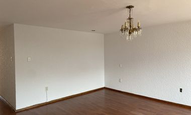 Casa en renta en Lomas de Tecamachalco