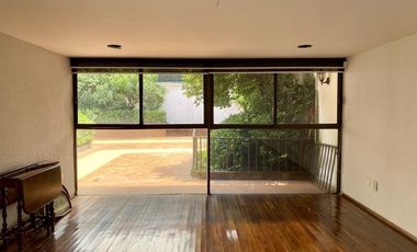 Casa en renta en Lomas de Tecamachalco