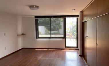 Casa en renta en Lomas de Tecamachalco