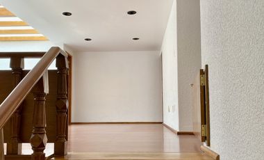 Casa en renta en Lomas de Tecamachalco