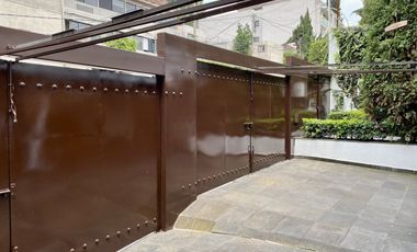 Casa en venta en Lomas de Tecamachalco