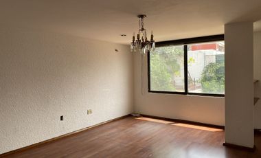 Casa en venta en Lomas de Tecamachalco