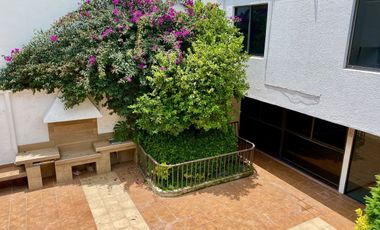 Casa en venta en Lomas de Tecamachalco