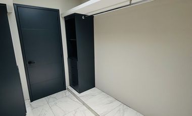 Casa en venta con acabados residenciales, habitación en planta baja y jardín