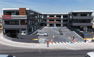 Local comercial en Renta a estrenar