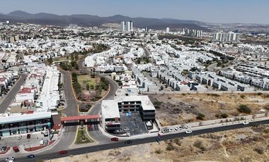 Local comercial en Renta a estrenar