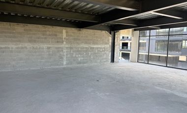 Local comercial en Renta a estrenar