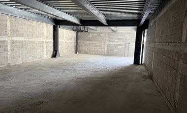 Local comercial en Renta a estrenar